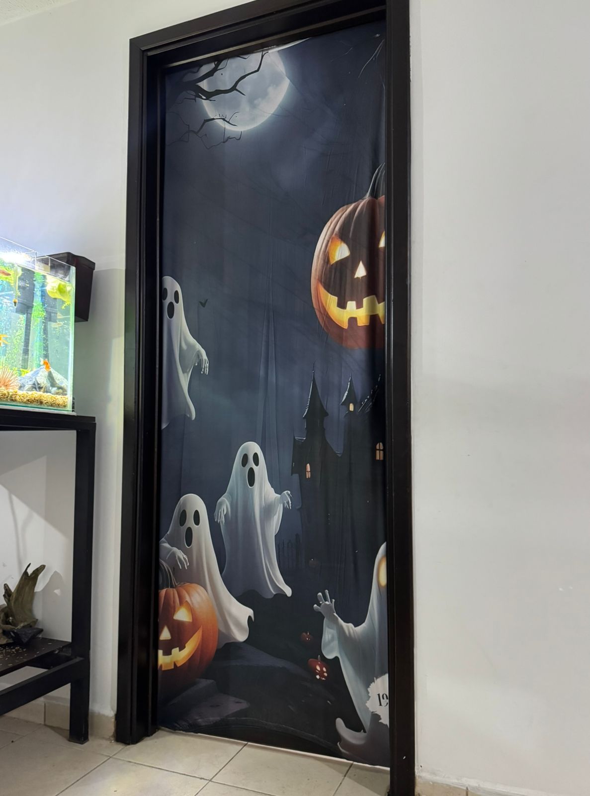 🎃 Transforma tu puerta en segundos y sorprende a todos este Halloween